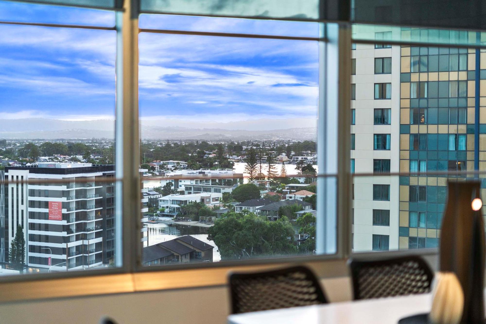 Q Tower At Surfers Paradise - Self Contained Apartments Gold Coast Exterior foto