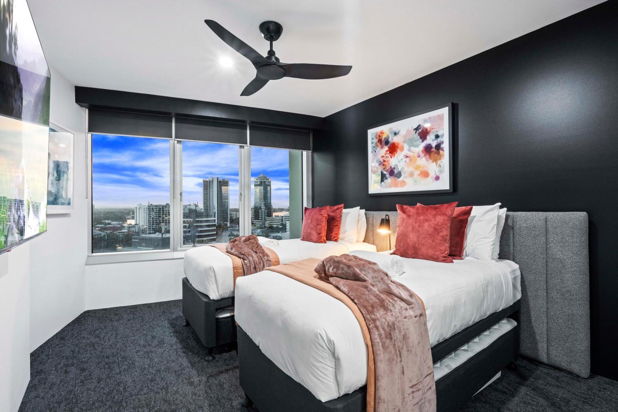 Q Tower At Surfers Paradise - Self Contained Apartments Gold Coast Exterior foto