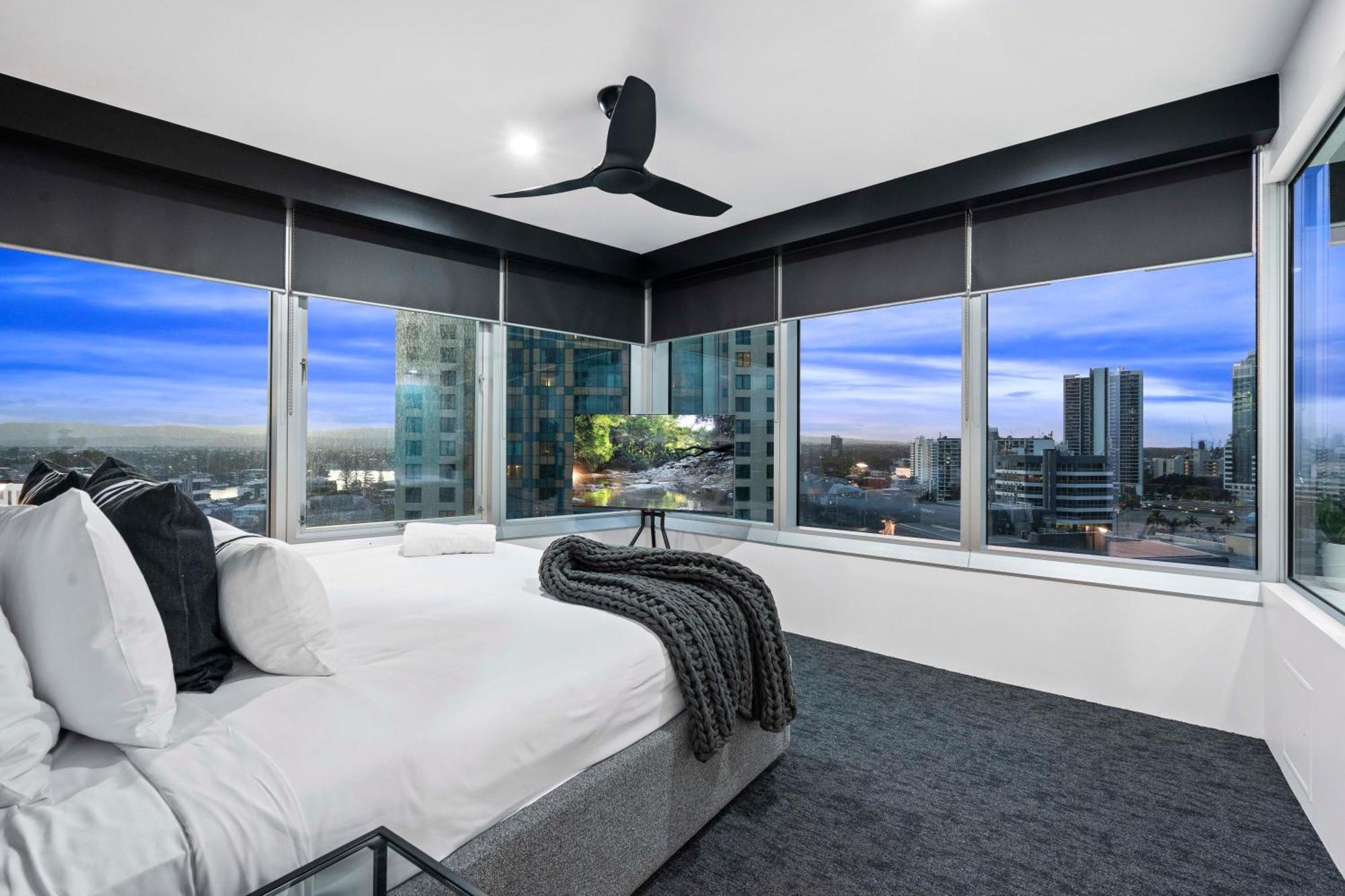 Q Tower At Surfers Paradise - Self Contained Apartments Gold Coast Exterior foto