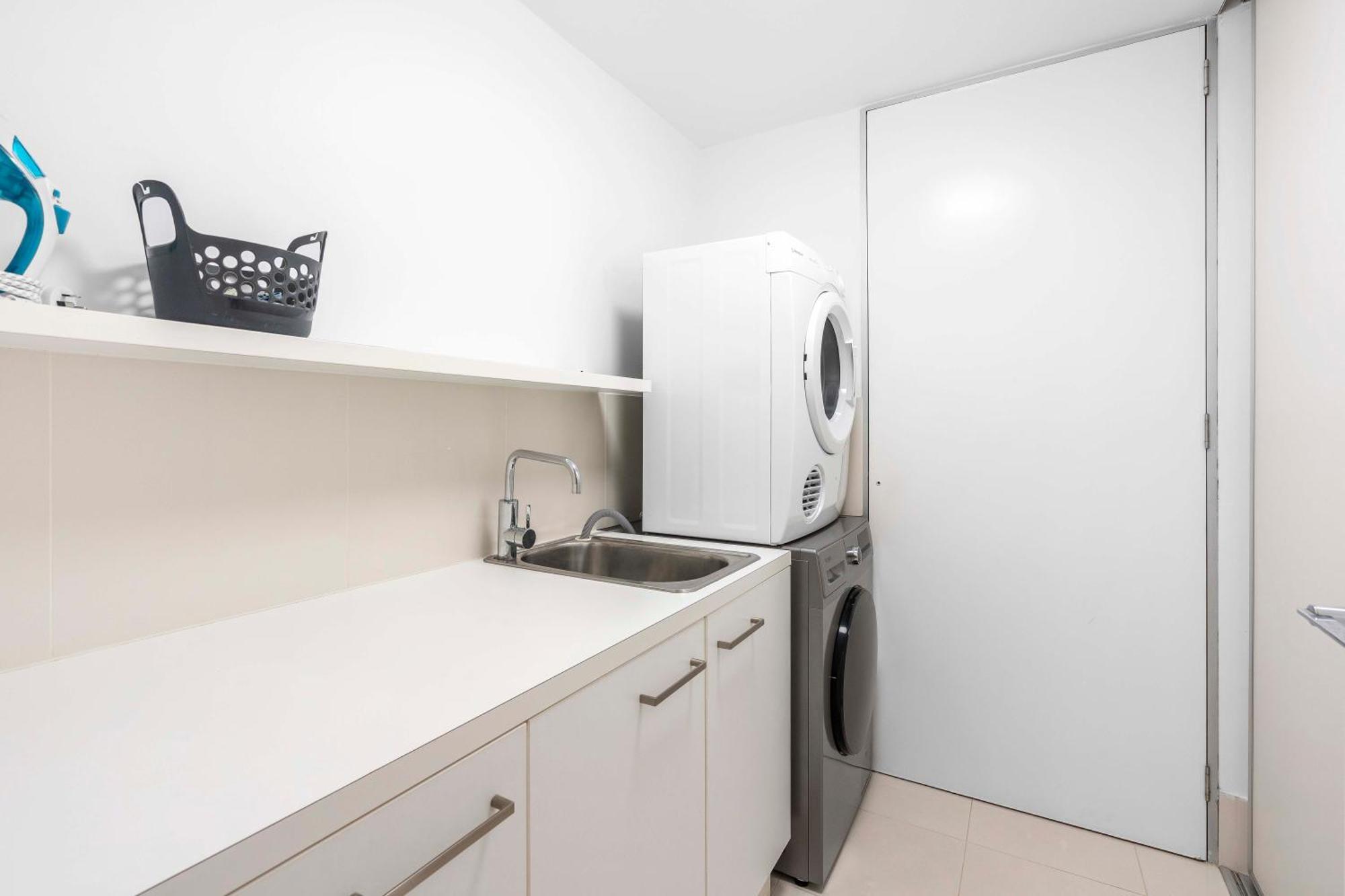 Q Tower At Surfers Paradise - Self Contained Apartments Gold Coast Exterior foto