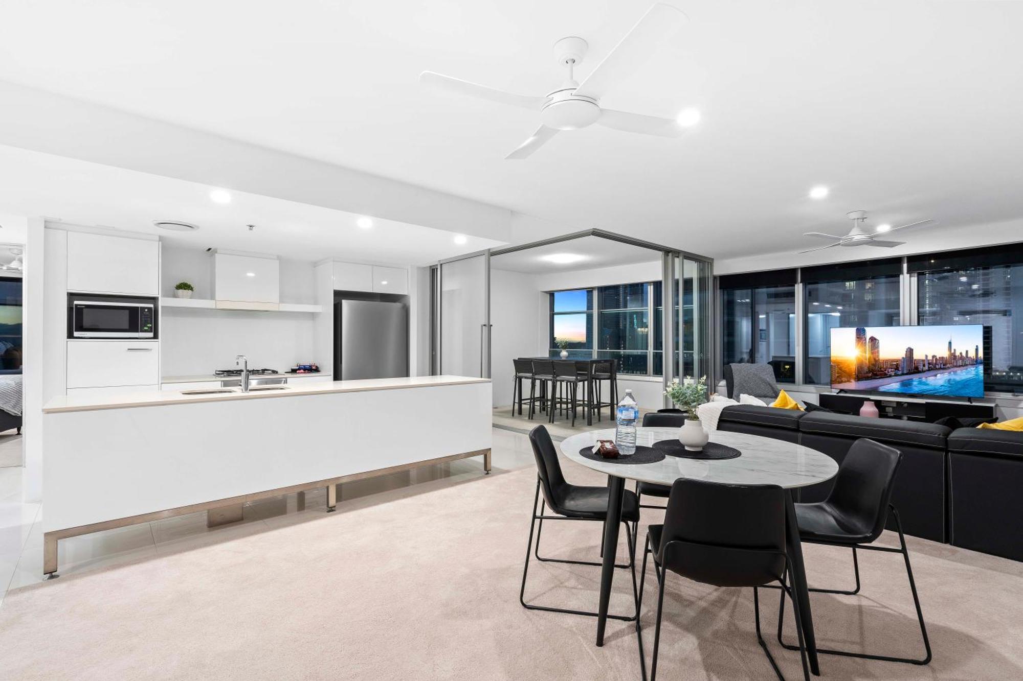 Q Tower At Surfers Paradise - Self Contained Apartments Gold Coast Exterior foto